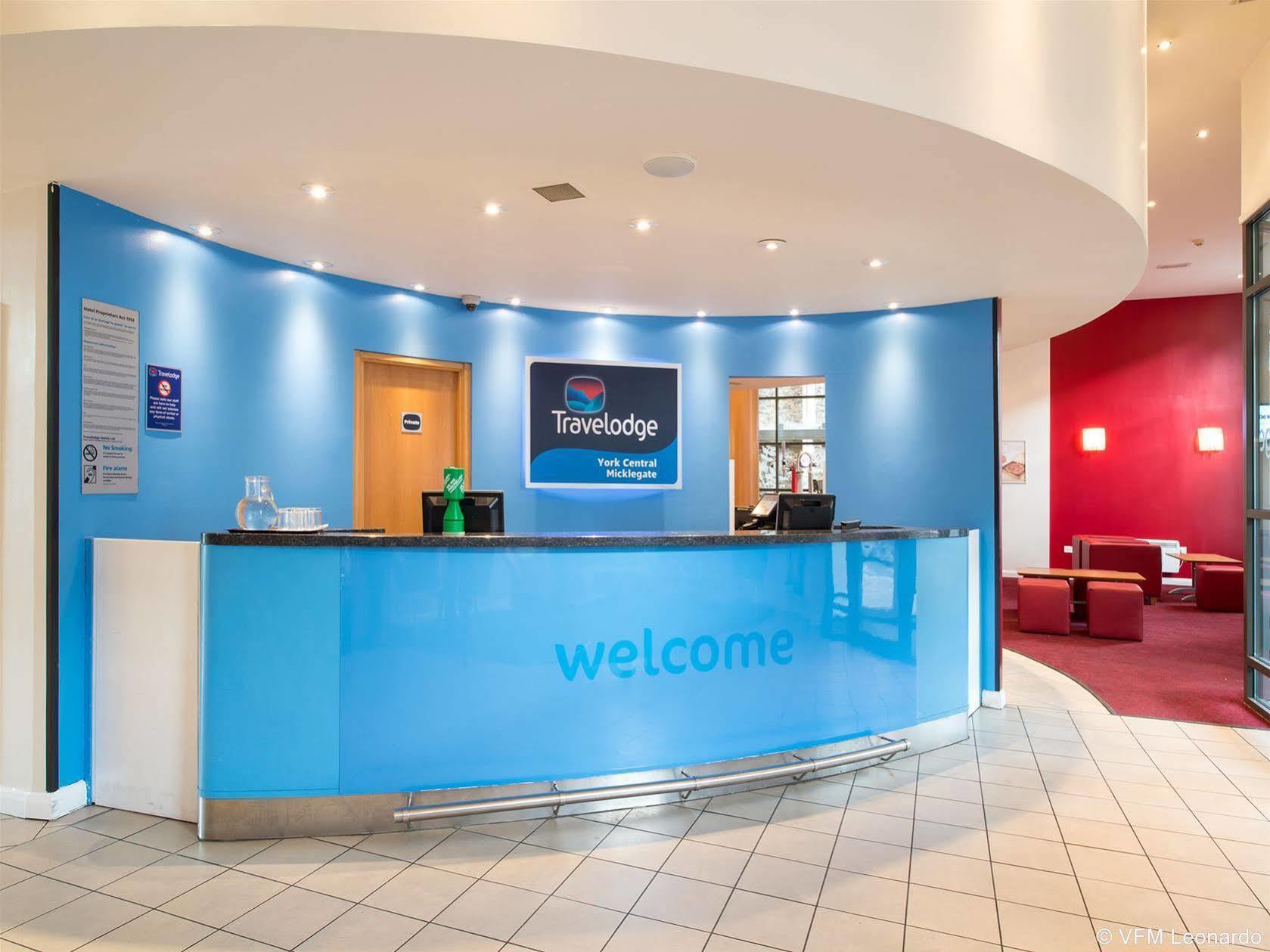 Ramada Encore York Ngoại thất bức ảnh