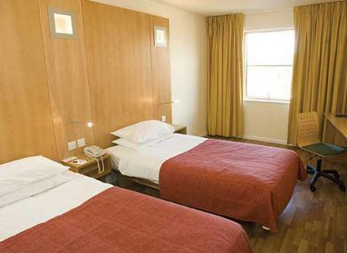 Ramada Encore York Ngoại thất bức ảnh